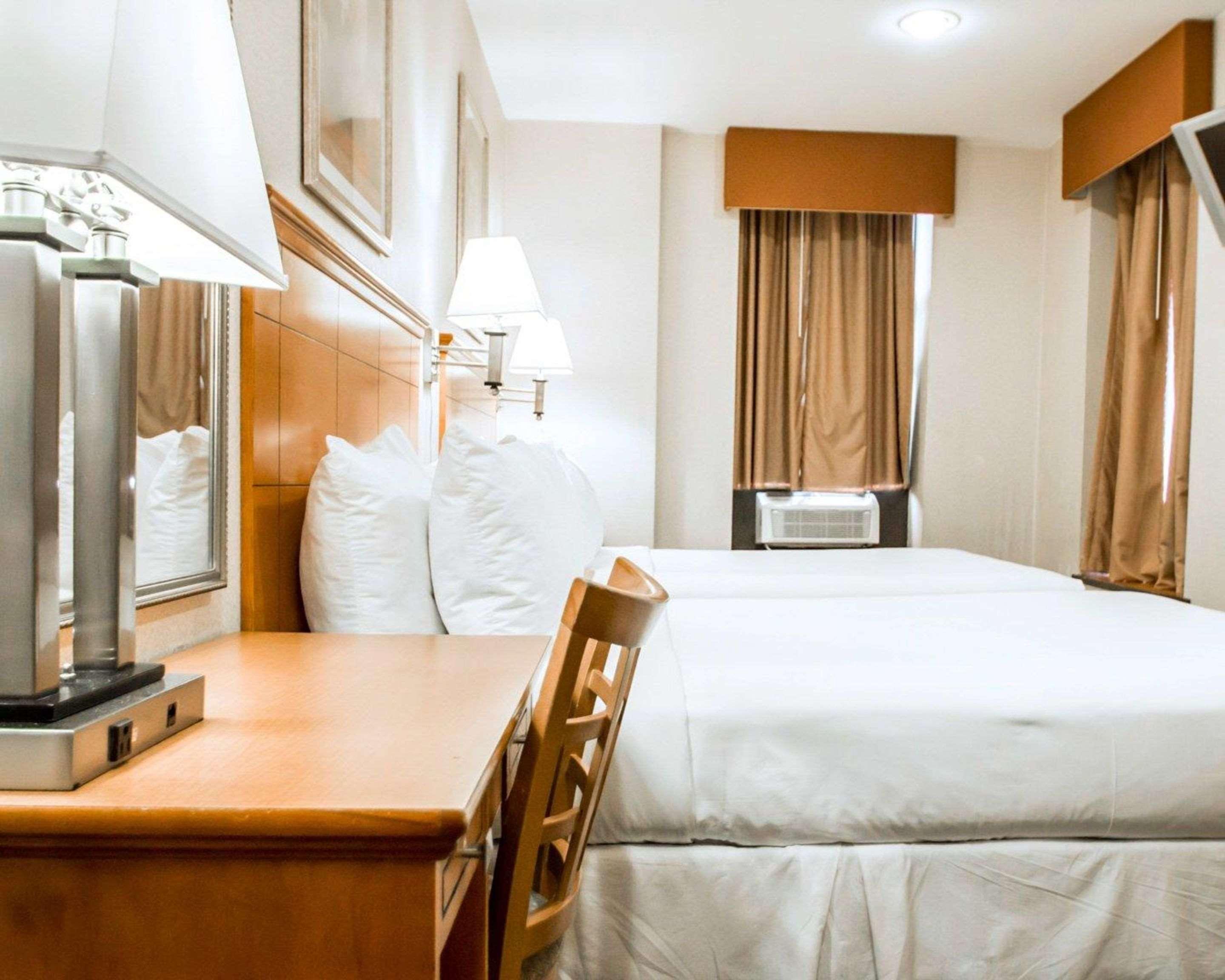 Econo Lodge Times Square New York Eksteriør bilde